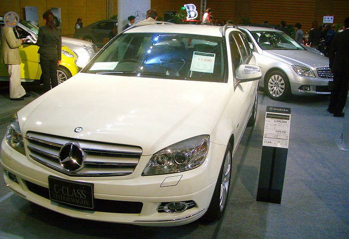 メルセデス・ベンツ(Mercedes-Benz C200 KOMPRESSOR STATIONWAGON AVANTGARDE)
