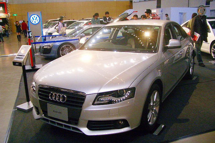 アウディ A4 1.8TFSI(Audi A4 1.8TFSI)