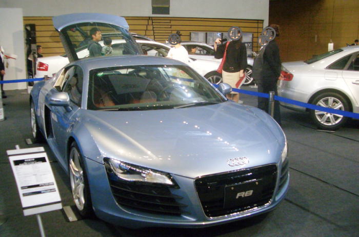 アウディ R8 4.2 FSI クアトロ(Audi R8 4.2FSI quattro)