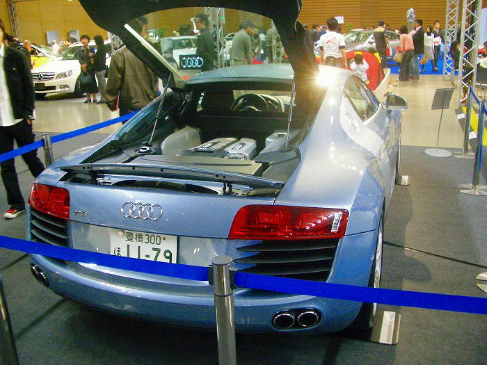 アウディ R8 4.2 FSI クアトロ(Audi R8 4.2FSI quattro)