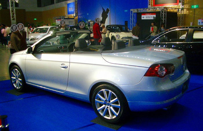 フォルクスワーゲン ゴルフ カブリオレ Eos(Volkswagen Eos V6)