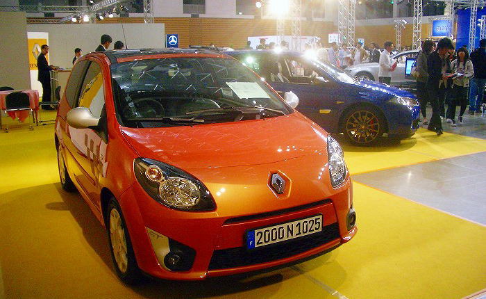 ルノー RENAULT トゥインゴ GT