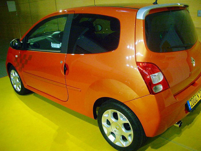 ルノー RENAULT トゥインゴ GT